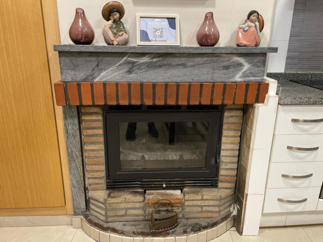 Sela Home Y Garaje, Algemesi Home Luaran gambar