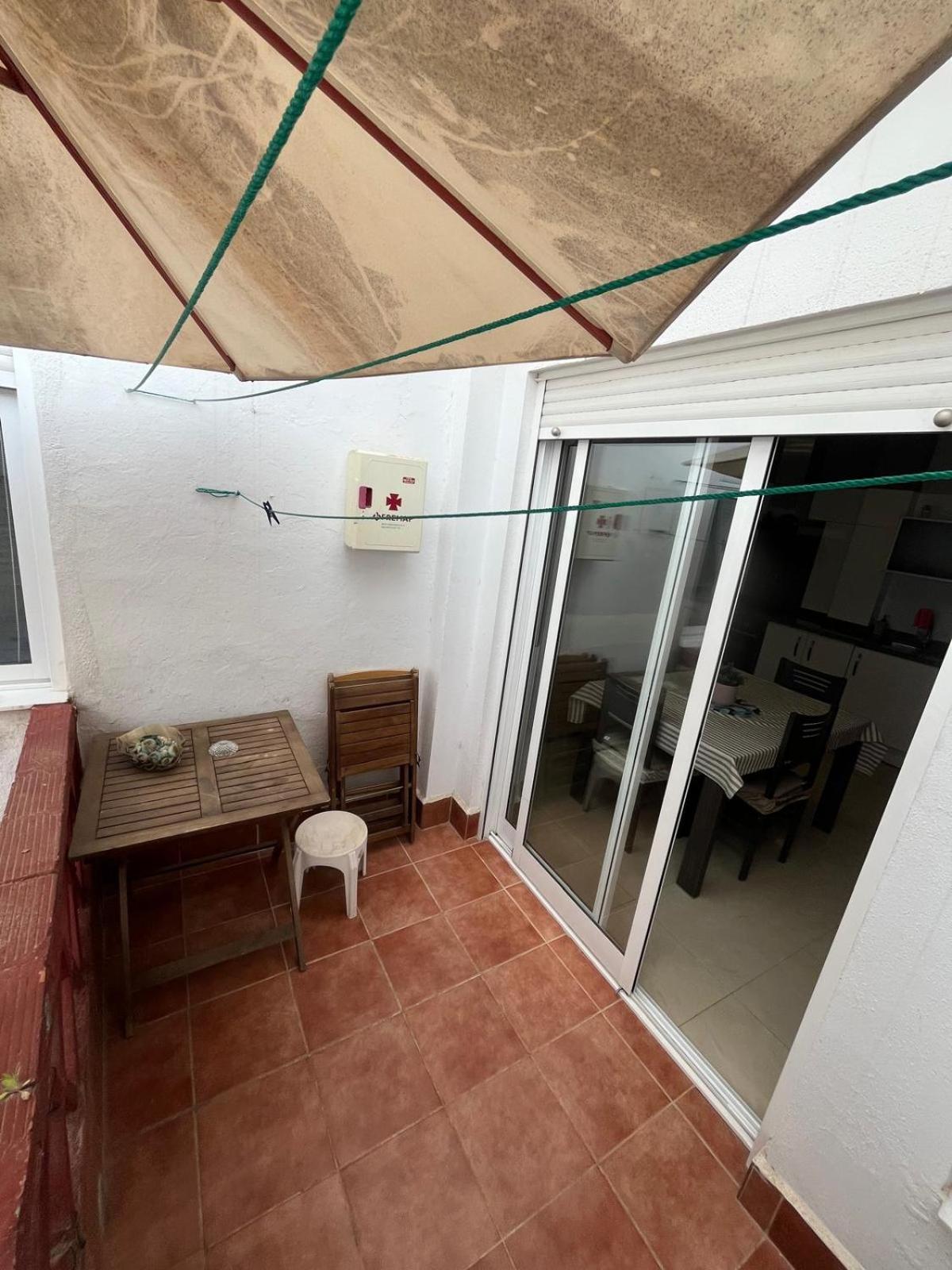 Sela Home Y Garaje, Algemesi Home Luaran gambar